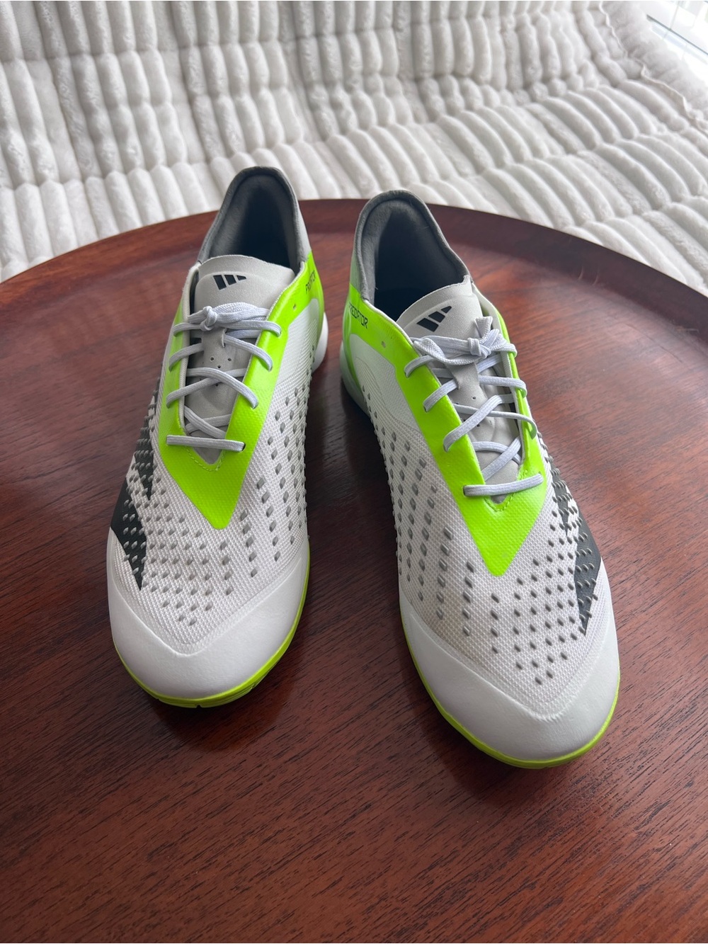 MEN’S ADIDAS UNISEX PREDATOR ACCURACY.1 INDOOR SHOES